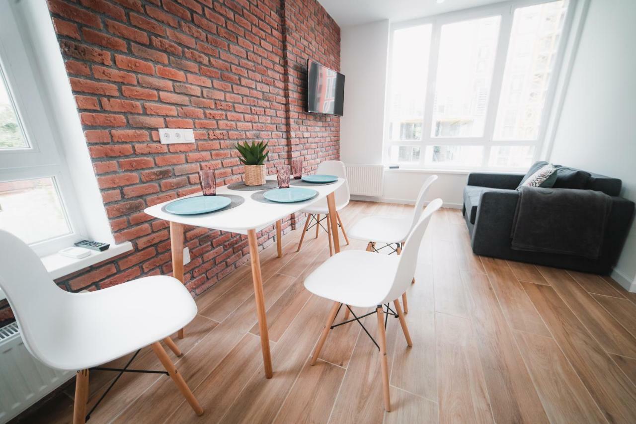 Kostjukowski Apartments Shevchenka 60 Lviv Eksteriør billede