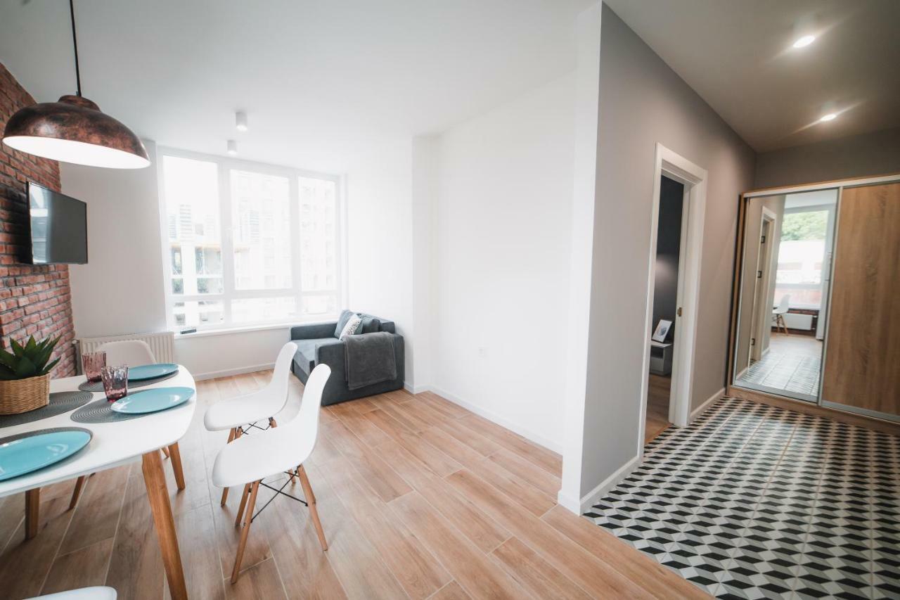 Kostjukowski Apartments Shevchenka 60 Lviv Eksteriør billede