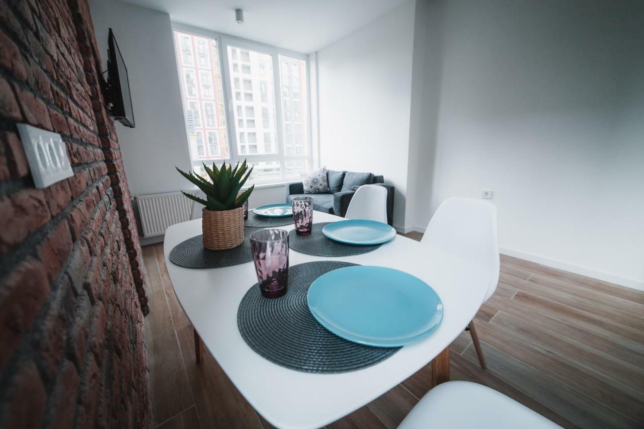 Kostjukowski Apartments Shevchenka 60 Lviv Eksteriør billede
