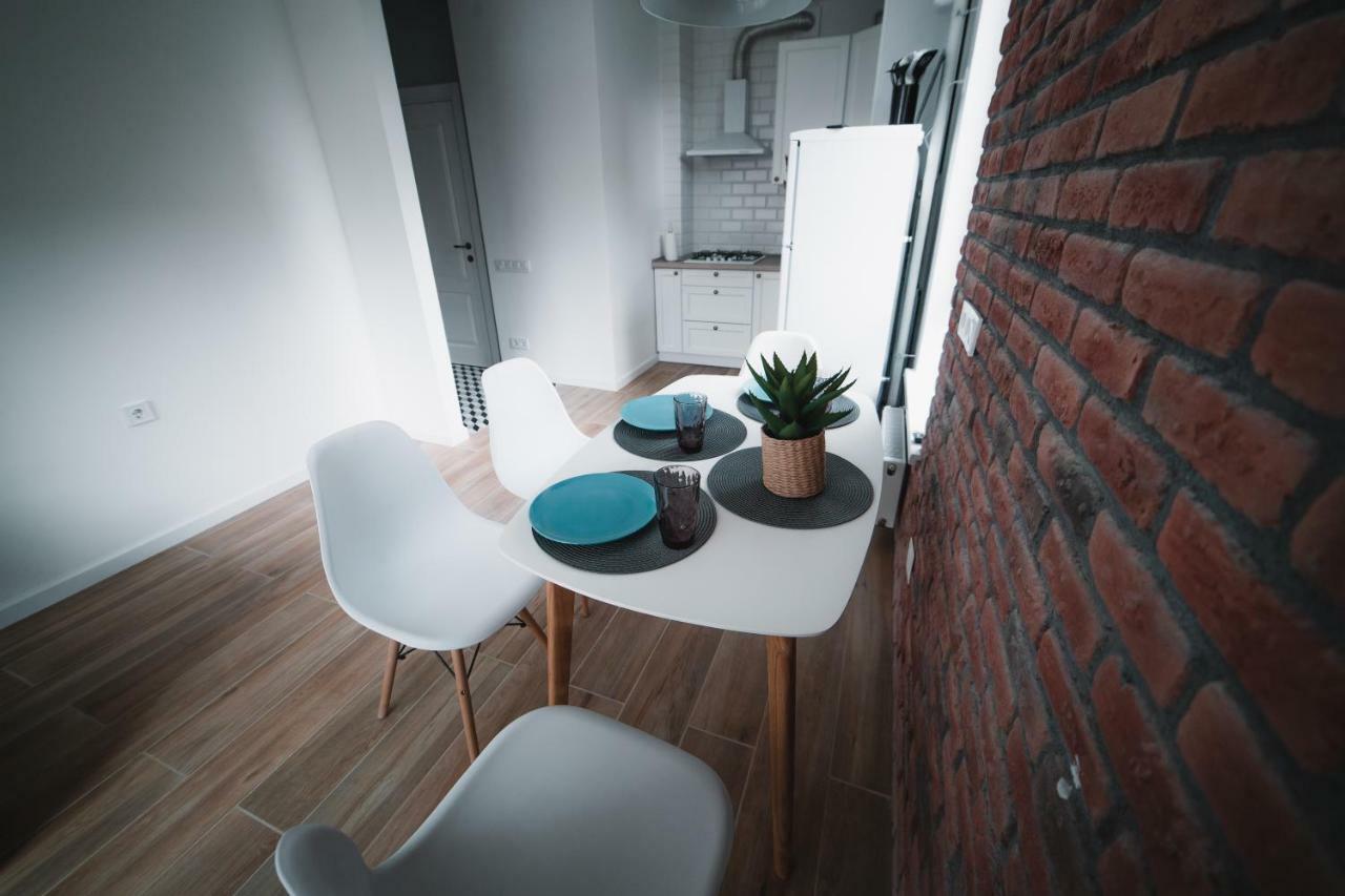 Kostjukowski Apartments Shevchenka 60 Lviv Eksteriør billede